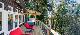 Unique, Dog-Friendly, Riverfront Cottage with Free WiFi, Views, & Hot Tub