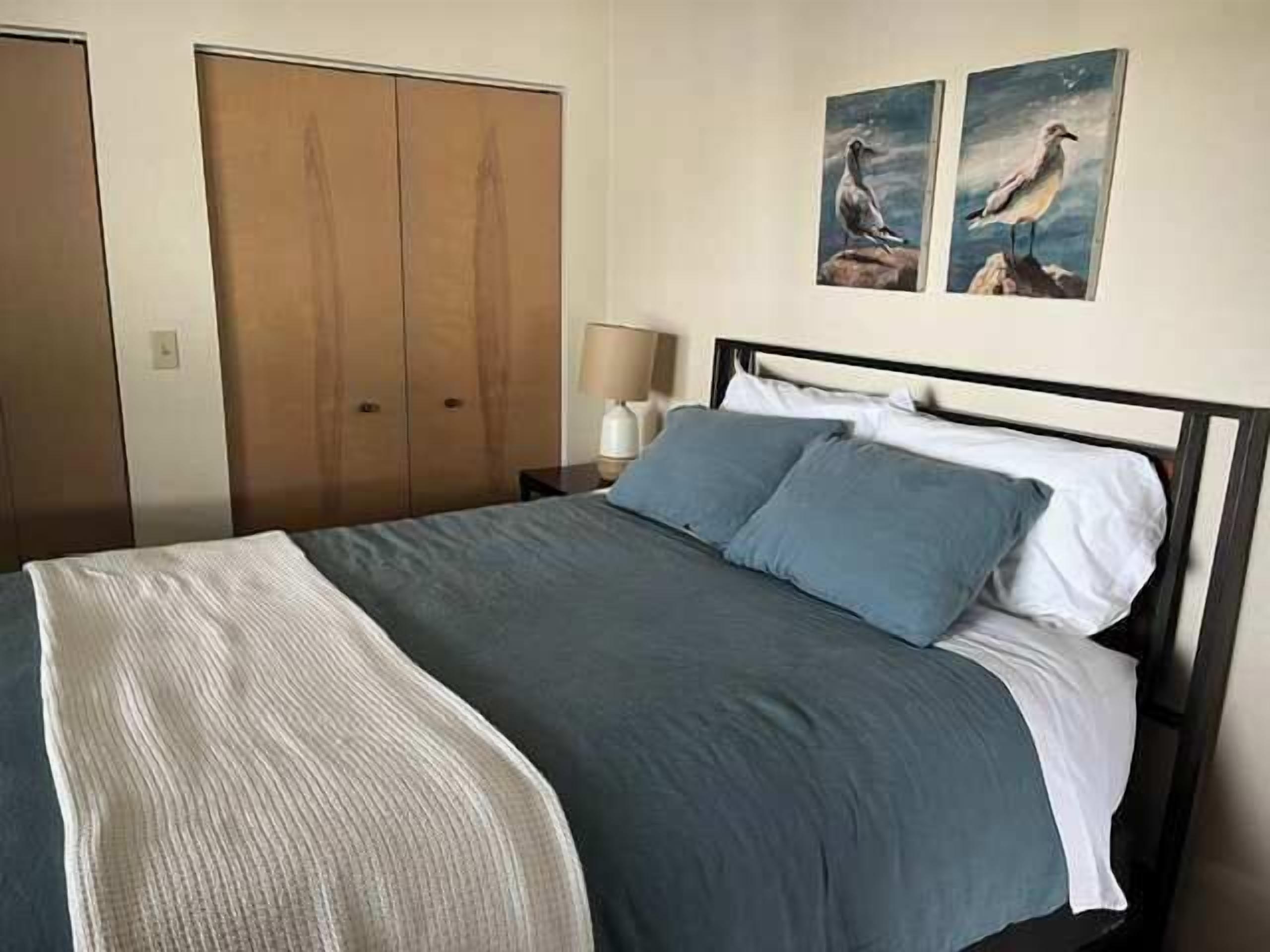 1 chambre, fer et planche à repasser, Wi-Fi, literie fournie