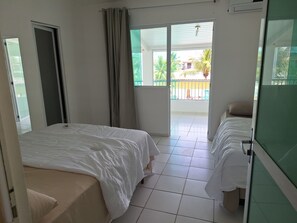 4 bedrooms, iron/ironing board, WiFi, bed sheets - Recanto dos Carneiros is the perfect place for those seeking rest and comfort. (Tamandaré)