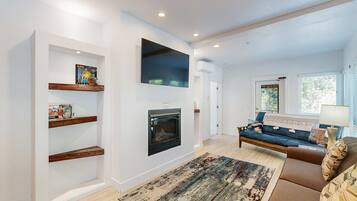 TV, fireplace, offices