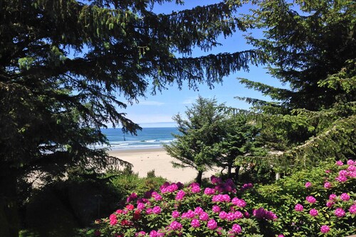 Historic, Waterfront Home with Private Hot Tub - Dogs Welcome