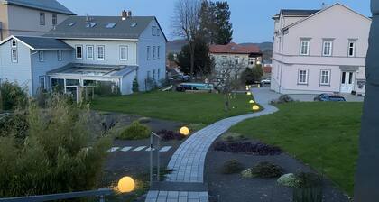 Ferienhäuschen Gartenblick mit privater Terrasse und WLAN