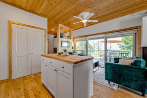 Interior - Charming coastal home with water views, large covered deck (Gold Beach)