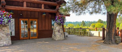 Restauration extérieure