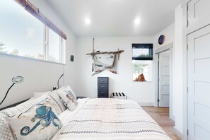 4 Schlafzimmer, Schreibtisch, WLAN, Bettwäsche