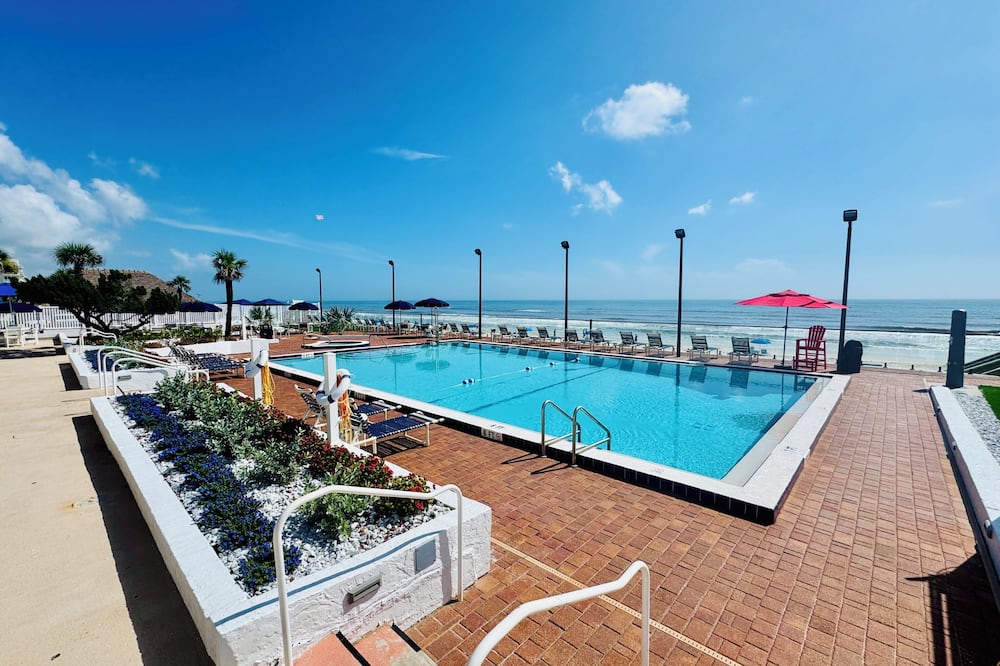 Marine Terrace Condominium
