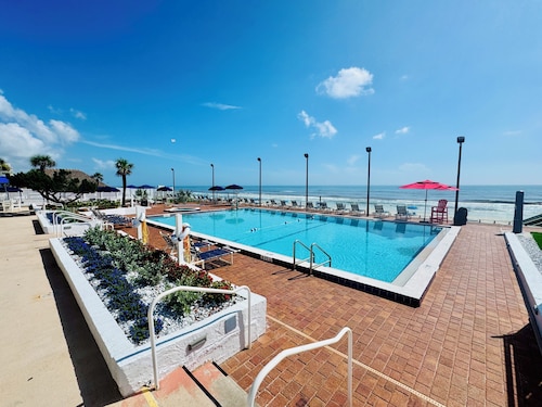 Marine Terrace Condominium