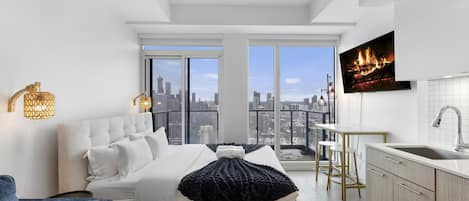 Comfort Studio Suite, 1 Queen Bed with Sofa bed