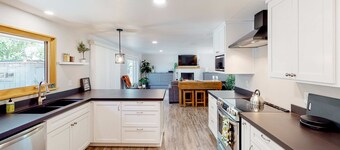 Nancy's Retreat | Home in Eugene, walk to University of Oregon & Hayward Field