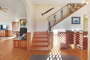 Interior - Updated home with a sauna & the best view in town - walk to the bayfront (Newport)
