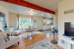 TV, DVD player, offices