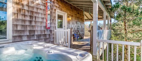 Tina de hidromasaje al aire libre