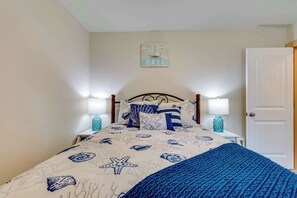 4 habitaciones, tabla de planchar con plancha, wifi y ropa de cama
