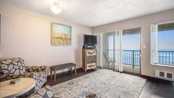 TV, DVD player, offices