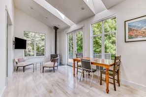 Interior - Mountain and river-view home & studio with fireplace, grills, outdoor areas (Stevenson)
