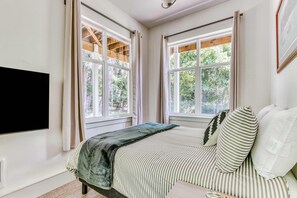 2 Schlafzimmer, Internetzugang, Bettwäsche