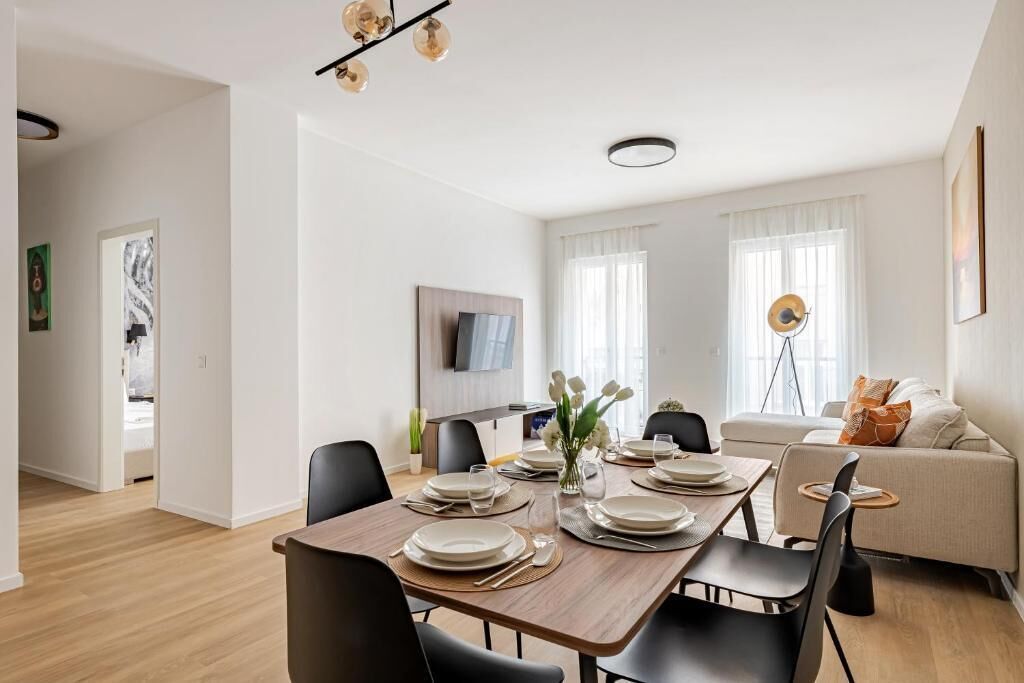 Apartment, Non Smoking | Dining