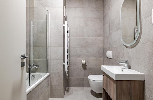 D52 Apartment Hotel