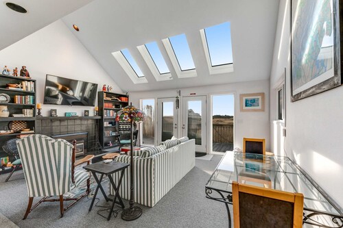 Family-Friendly, Oceanfront Home with Free WiFi, Gas Fireplace, & Private W/D