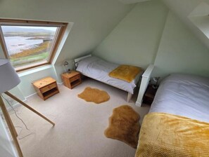 3 bedrooms, iron/ironing board, free WiFi, bed sheets - Charming Stone Cottage with Beautiful Gardens in the Heart of North Uist (HM2X+WH Isle of North Uist, United Kingdom)