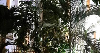 Jolly 1br With AC, Backup Gen, Netflix, Balcony