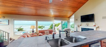 Oceanfront Home with Private Hot Tub, Ocean Views, Fireplace & Beach Access Path