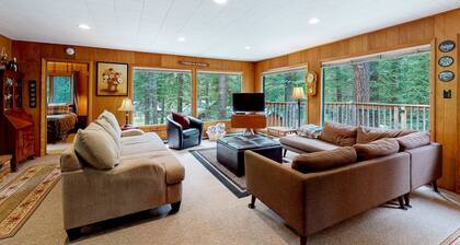 Dog-Friendly Home near Wallowa Lake w/Wraparound Deck, Free WiFi, Great Location