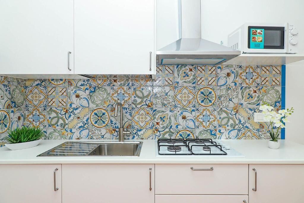 Superior Apartment, Courtyard View | Private kitchen