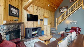 TV, fireplace, DVD player