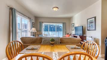 TV, DVD player, offices