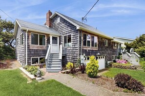 Exterior - Oceanfront Home with Stunning Views & Private Beach Access - Dogs OK (Seal Rock)