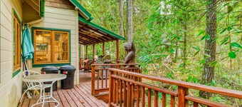 Historic Waterfront Cabin with Hot Tub & Salmon River Access - Dog-Friendly