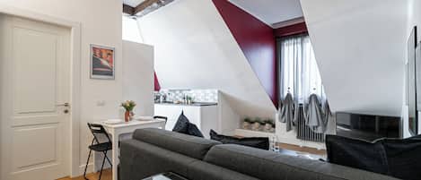 Apartment (1 Bedroom) | Interior