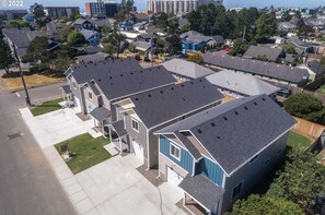 Exterior - Modern home with fenced yard, 4 blocks from the beach & downtown (Seaside)