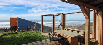 Ocean View Home with Free WiFi and Cable and a Full Kitchen - One Dog is Welcome