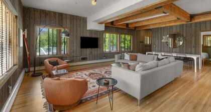 Thunderhead Condo with SkiBowl access - private sauna & shared heated pool
