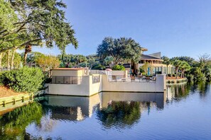 Exterior - Waterfront condo with seasonal pools, hot tub, balcony, AC, & W/D (Hilton Head)