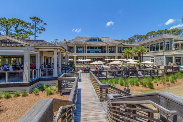 Property grounds - Harbourtown Gem (Hilton Head)