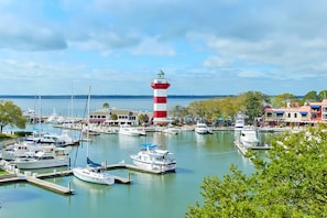 Marina - Harbourtown Gem (Hilton Head)