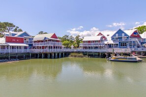 Exterior - Harbourtown Gem (Hilton Head)
