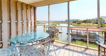 Dog-friendly duplex with sound views, screened porch, WiFi and dock