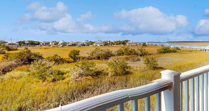 Second-Floor Condo w/Private Covered Balcony, Views, Free WiFi, and Shared Pool