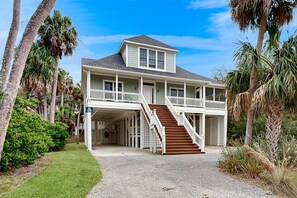 Exterior - Oceanside Home w/ Free WiFi, Patio, & Private Washer/Dryer - Dogs Okay (Edisto Beach)