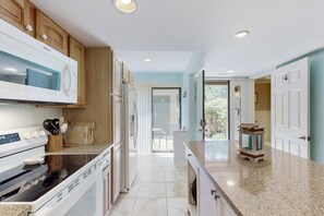 Fridge, microwave, oven, stovetop - Sunlit Sea Escape with Al Fresco Dining, Loft, Grill, Shared Pool (Hilton Head)