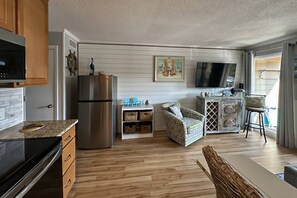 Interior - Don’t Worry. Beach Happy! 1BR Oceanview King Bed Villa in HHBT Resort (Hilton Head)