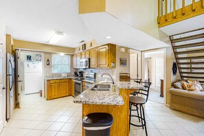 Fridge, microwave, oven, stovetop - Updated, dog-friendly home with grill, W/D, screened porch, & central AC (Edisto Beach)
