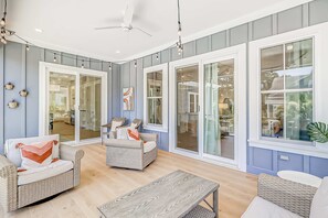 Interior - North Forest Beach home with a private pool and four primary suites (Hilton Head)