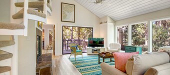 Walk to Beach 2BR with loft Condo on Beautiful Edisto Beach, SC