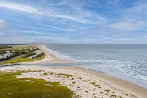 Beach nearby - Wonderful coastal home with ocean & creek views, Ping-Pong table, & dock (Edisto Island)
