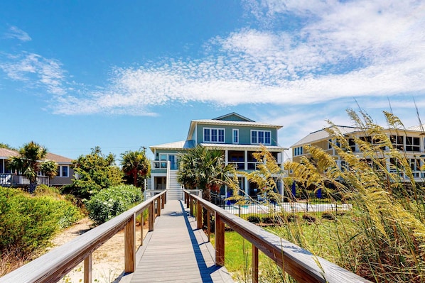 Exterior - Beachfront Home Features Free WiFi, Private Pool, Patio, & Private Washer/Dryer (Edisto Beach)
